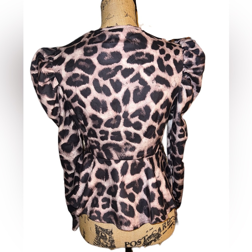 Leopard Puff Sleeve Jacket - Picture 13 of 15